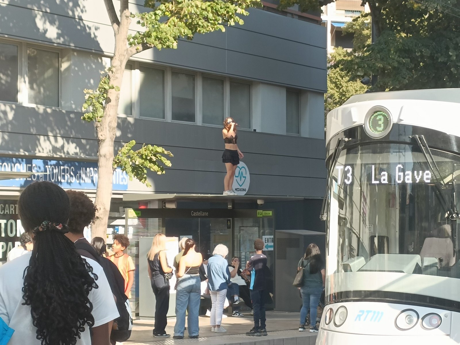 Espace réservé